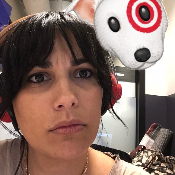 Meet your Posher, Alex - Picture 2 of 4